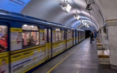 Поліція розкрила деталі шокуючої смерті зацепера у метро Києва