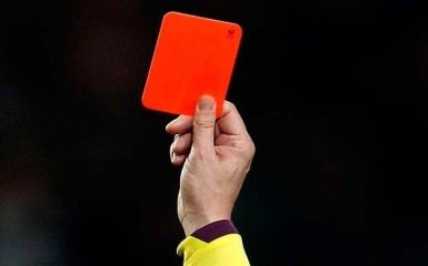 Потрапив в історію: голкіпер Коньяспора отримав червону картку у першу хвилину матчу - відео