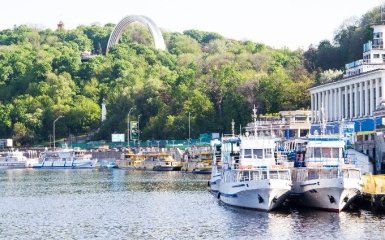 В эти выходные запускают речной трамвай, который соединит Почтовую с ареной Евровидения