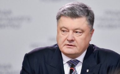 Блокада Донбасса: Порошенко выступил с резонансным обвинением