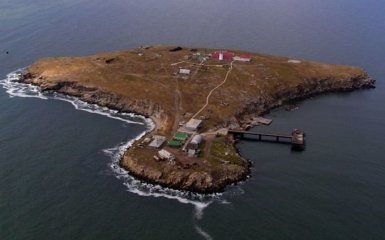 ВСУ поразили три российских ракетно-пушечных комплекса "Панцирь С1" на Змеином