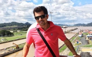 Відомий телеведучий показав нову молоду кохану: опубліковані фото