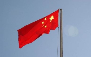 Китай спрямував пів сотні військових літаків у повітряний простір над Тайванем