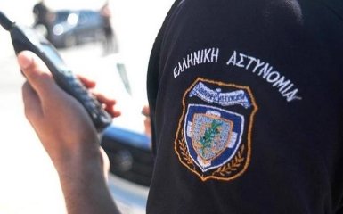 У Греції за серйозними обвинуваченнями затримали більше сотні українців