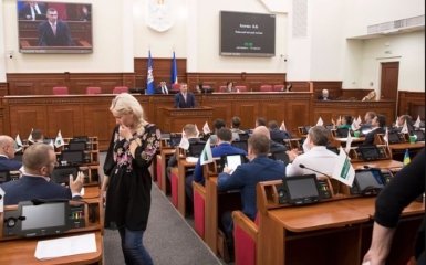 «Мы требуем устранить диспропорцию для бюджета столицы в Государственном бюджете Украины на 2018 рек и внести изменения в Бюджетный кодекс Украины», - Кличко