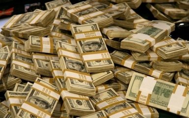 Найбагатші українці: Порошенко опустився в рейтингу, лідирує Ахметов