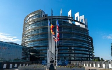 ЄС готується до найгіршого у зв'язку з можливим вторгненням РФ в Україну