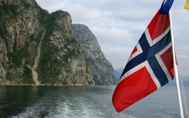 РФ отвела от границы с Норвегией 80% войск с начала войны против Украины — Reuters