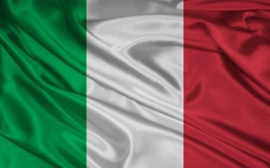 Берлускони пообещал возродить свою партию