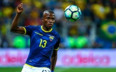 Пять игроков сборной Эквадора отстранены из-за побега на вечеринку