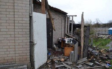 Нічний обстріл Авдіївки: з'явилися фото наслідків