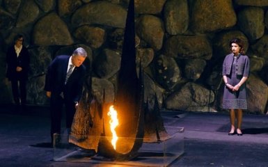 Не допустим повторения ошибок прошлого: Порошенко обратился к украинцам в День памяти жертв Холокоста