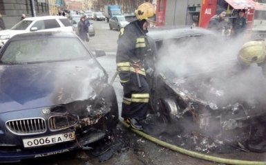 Неизвестные сожгли машину жены Шнура: опубликовано фото и видео