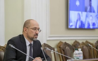 Кабмін ухвалив посилення карантину - що зміниться для українців