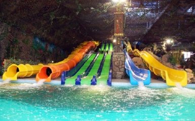 Массовое отравление произошло в одном из украинских аквапарков: много пострадавших