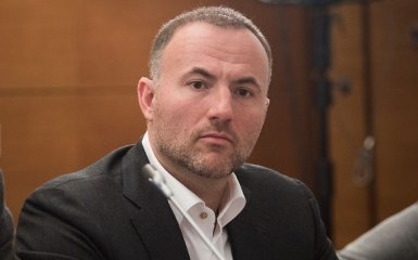 Підсанкційний олігарх Павло Фукс отримав підозру за фінансові махінації