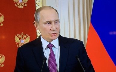 Путин вступился за Трампа и похвалил российских проституток: соцсети шокированы