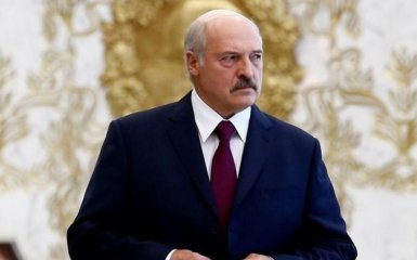 "Зачем эта истерия?": Лукашенко пожаловался на Россию