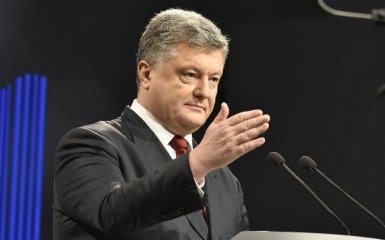Наконец-то: Порошенко утвердил изменения в Конституцию относительно ЕС и НАТО