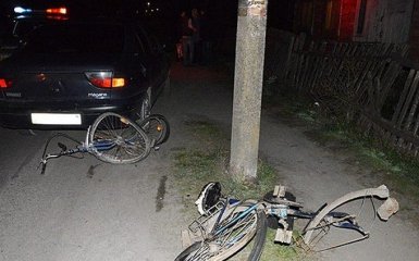 На Волині п'яний водій влаштував смертельну ДТП з велосипедистами: з'явилися фото