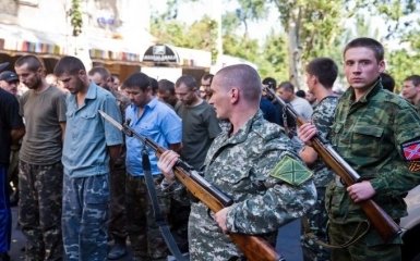 Бойовики ДНР для залякування полонених відрізали людям голови - правозахисник