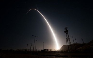 США провели успішне випробування балістичної ракети: з'явилося відео