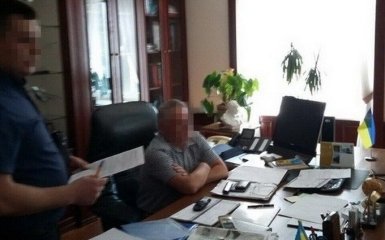 У Порошенка оголосили про нове гучне затримання хабарника: опубліковані фото