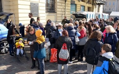 Німеччина може удвічі урізати допомогу землям на біженців