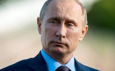 На фото Путина нашли намек на повторение грустной судьбы Януковича