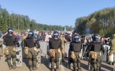 Україна поставила крапку в скандалі з хасидами на кордоні - що вирішили