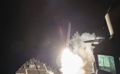 Ракетный удар по базе Асада: ВМС США опубликовали новое видео