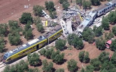 В Італії зіткнулися пасажирські потяги, багато загиблих і поранених: з'явилися фото