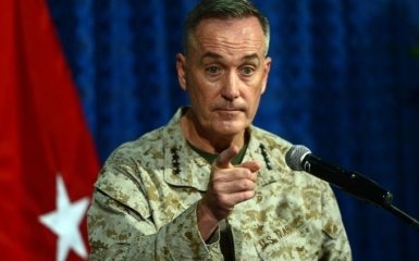 Генерал Данфорд порекомендував Білому дому надати летальну зброю Україні