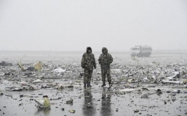 Появилось новое видео момента катастрофы самолета в России