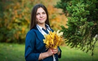 На Донбассе прощаются с погибшей от обстрелов 15-летней девушкой: опубликованы фото
