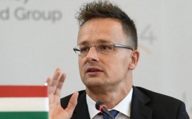 Премьер Венгрии выдвинул очередные скандальные обвинения Порошенко