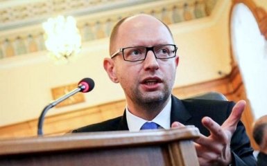 Яценюк назвал причины своей отставки: появилось видео громкого заявления