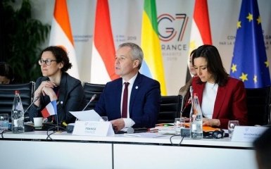 Послы G7 напомнили команде Зеленского про обязательства Украины