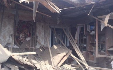 "Градом" по житлових районах: з'явилися нові фото руйнувань в Авдіївці