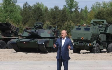 Tusk against Zelenskyy and Putin meeting in Budapest