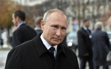 Путин с бокалом шампанского цинично обвинил Украину в обстрелах территории РФ