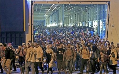 До Європи з початку року прибули понад сто тисяч мігрантів