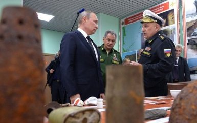 Путин будет всех раздражать и угрожать войсками не только Украине - российский политолог