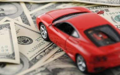 В Украине планируют существенно снизить тарифы на растаможку импортных авто: названы цифры