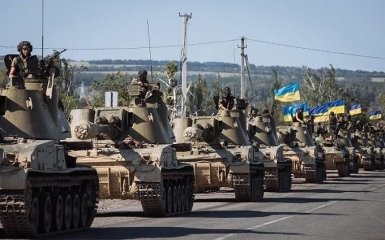 Советник Порошенко рассказал, сколько денег не хватает на украинскую армию