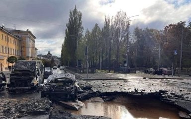 Ракетні удари Росії по Києву — є загиблі та постраждалі