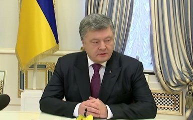 Блестяще защищают: появилось видео заявлений Порошенко по Авдеевке