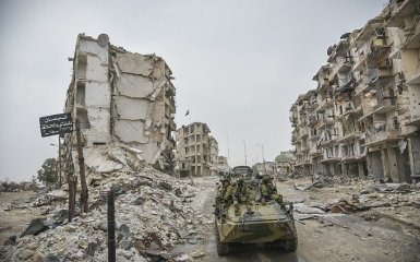 Авиация РФ безжалостно ударил по укрытию беженцев в Сирии - шокирующее видео