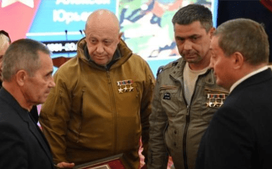 Пригожин та Єлізаров