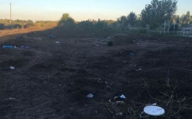 Знахідка звалища з тілами людей під Києвом: з'явилися подробиці, фото і відео